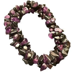 Lovely amethyst black onyx & hematite twisted chip stretchy bracelet